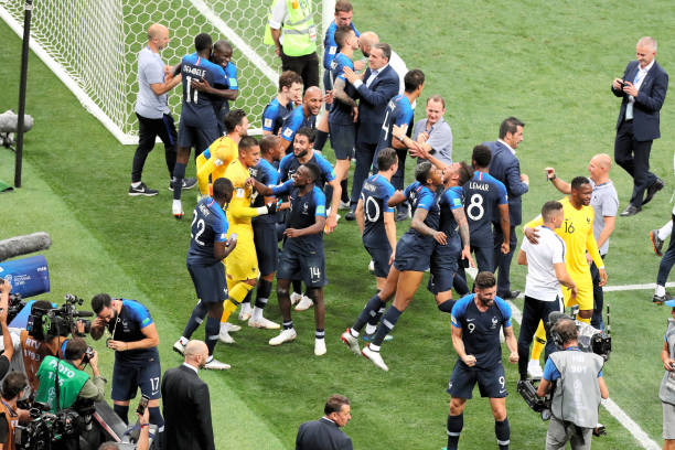 每一条来自 每一条来自